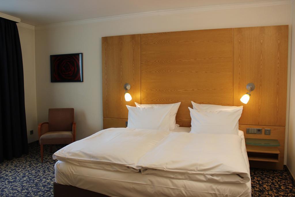 Best Western Hotel Kantstrasse Берлин Экстерьер фото